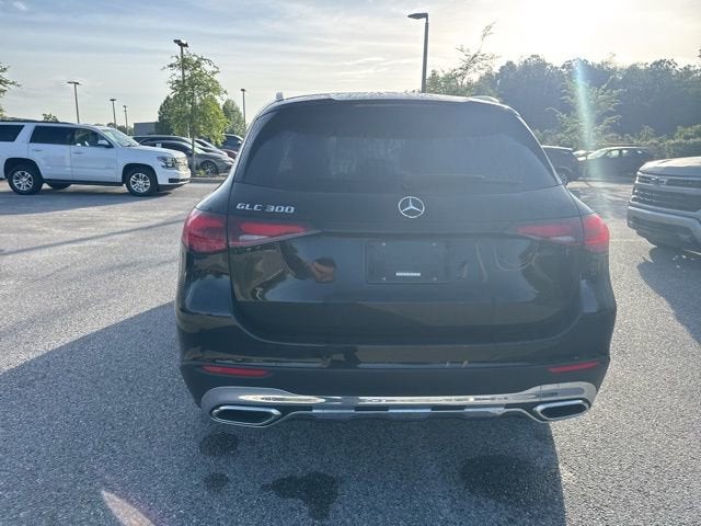 2025 Mercedes-Benz GLC 300 SUV