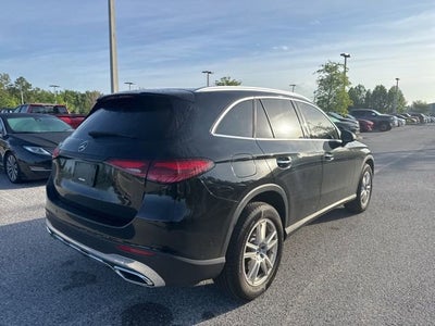 2025 Mercedes-Benz GLC 300 SUV
