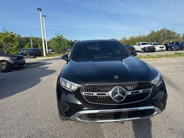 2025 Mercedes-Benz GLC 300 SUV
