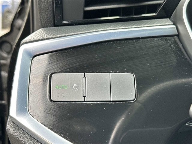 2020 Audi Q3 Premium