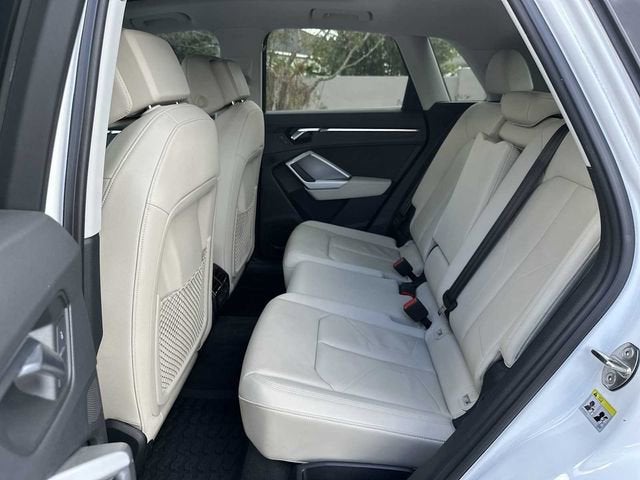 2020 Audi Q3 Premium Plus 45 TFSI quattro Tiptronic