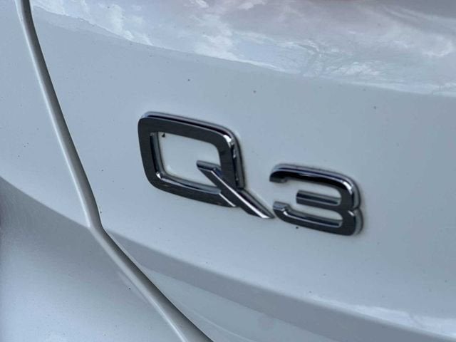 2020 Audi Q3 Premium Plus 45 TFSI quattro Tiptronic