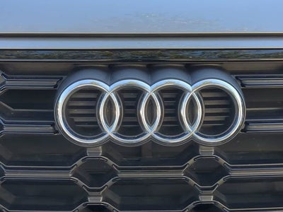 2025 Audi Q5 Premium 45 TFSI S line quattro