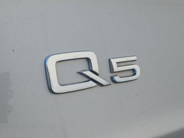 2025 Audi Q5 Premium 45 TFSI S line quattro