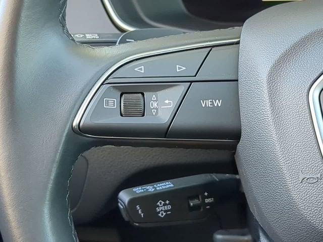 2025 Audi Q5 Premium 45 TFSI S line quattro