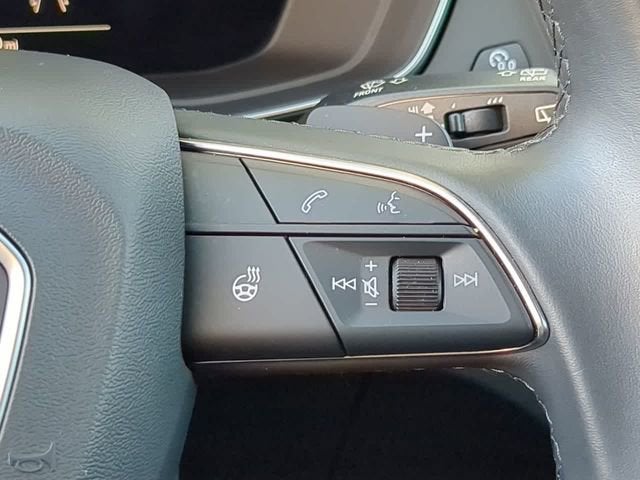 2025 Audi Q5 Premium 45 TFSI S line quattro