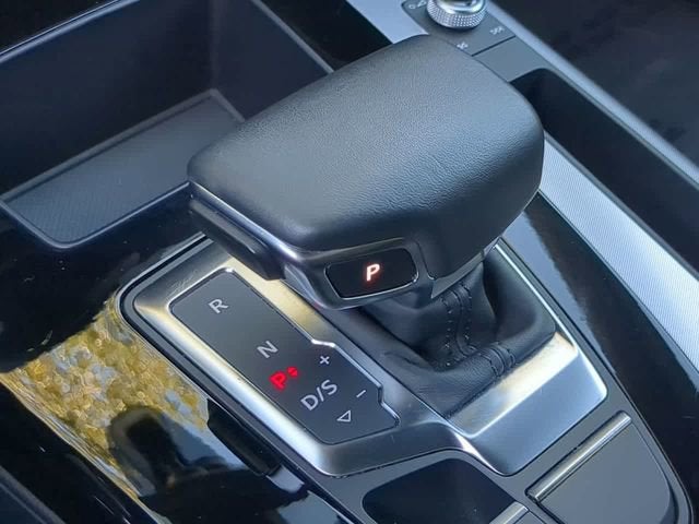 2025 Audi Q5 Premium 45 TFSI S line quattro