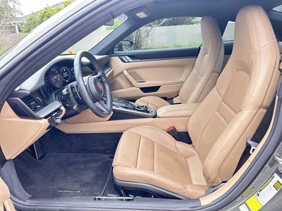 2021 Porsche 911 Carrera