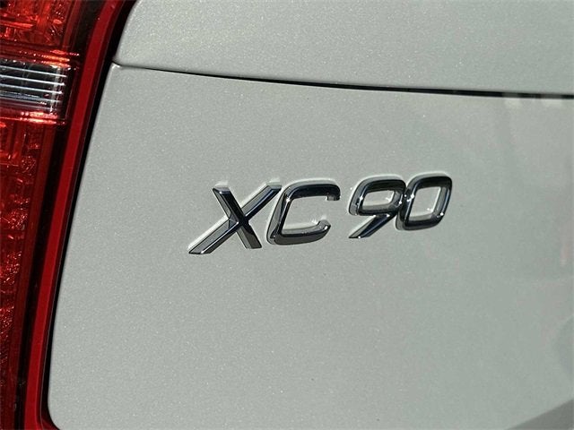 2025 Volvo XC90 Plus