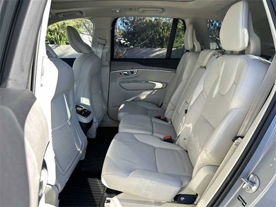 2025 Volvo XC90 Plus