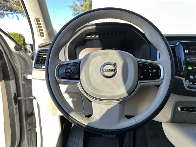 2025 Volvo XC90 Plus