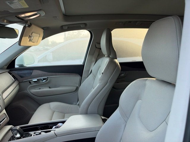 2023 Volvo XC90 B6 Plus 7-Seater
