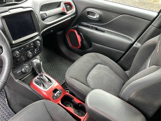 2022 Jeep Renegade Trailhawk