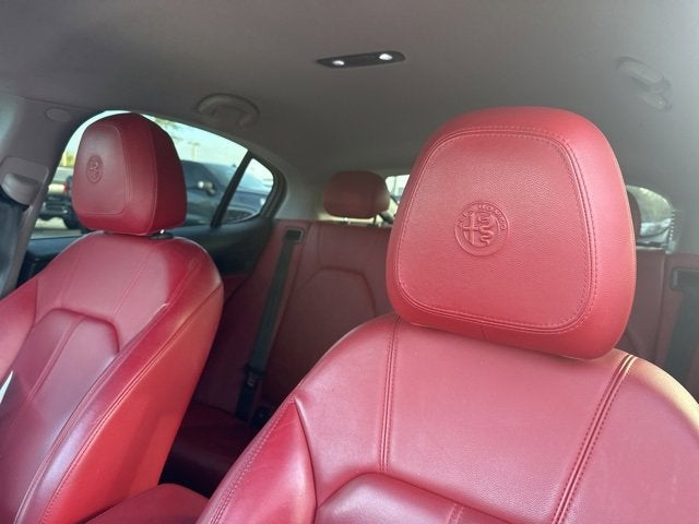 2020 Alfa Romeo Stelvio Base